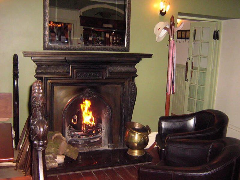 Craigdarroch Arms Hotel Dumfries Buitenkant foto